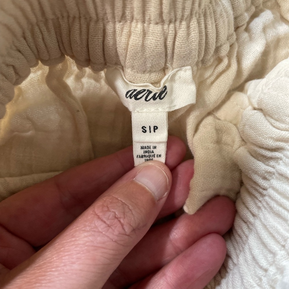 Aerie Cream Like New High Waist Waffle Knit Shorts Elastic Waistband Size Small - Picture 2 of 6